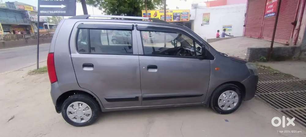 New Tyar & 1 Year Insurance & Ac Working