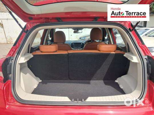 Mahindra Xuv300 W8 Option Diesel, 2022, Diesel