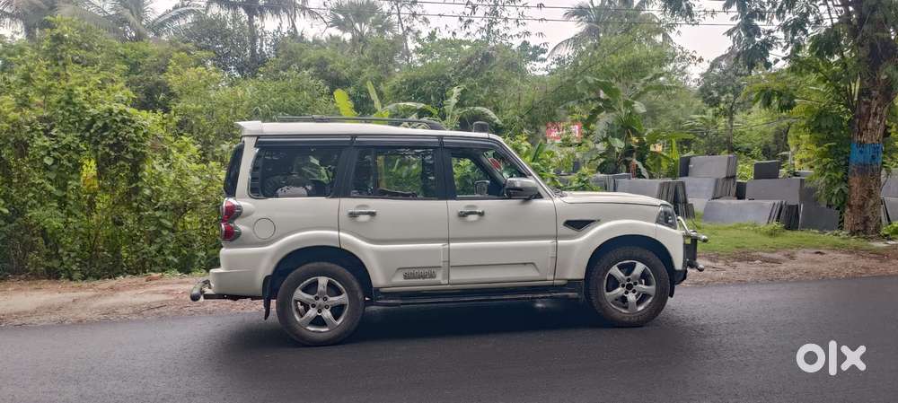 Mahindra Scorpio S11 Mt 7s, 2021, Diesel
