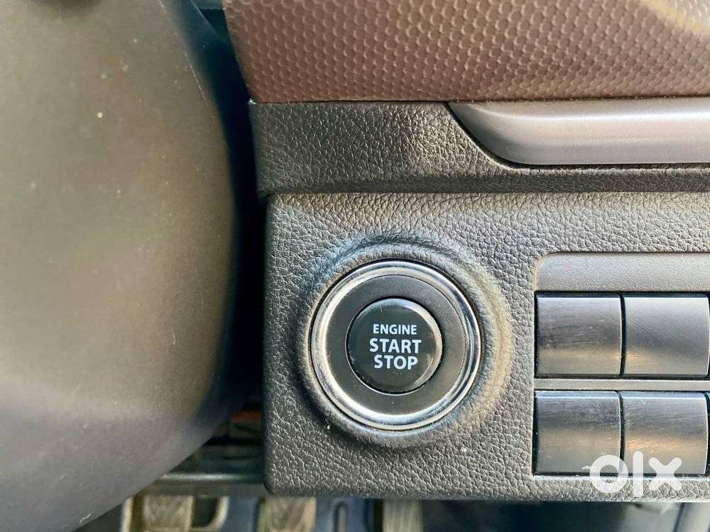 Maruti Suzuki Brezza 1.5 Zxi Smart Hybrid, 2022, Petrol