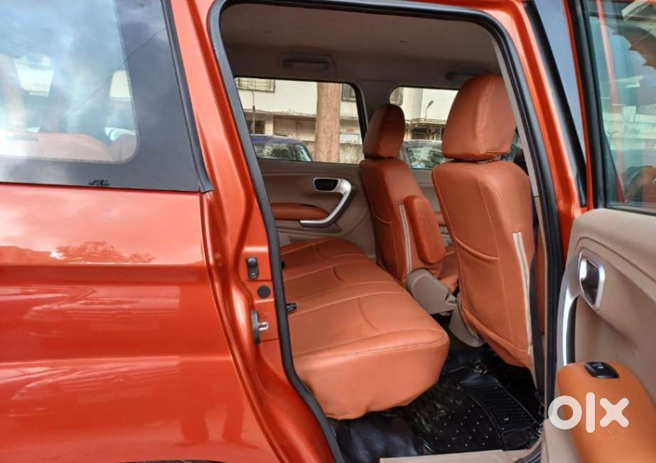 Mahindra Tuv 300 Mhawk100 T8, 2016, Diesel