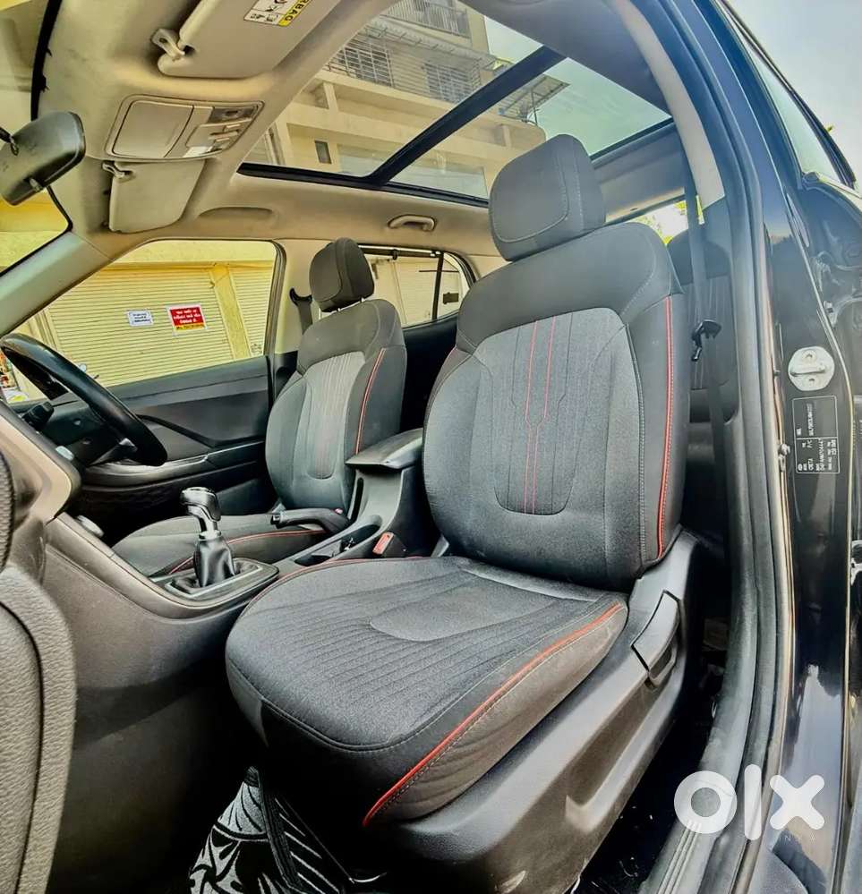 Creta With Push Start + Sunroof