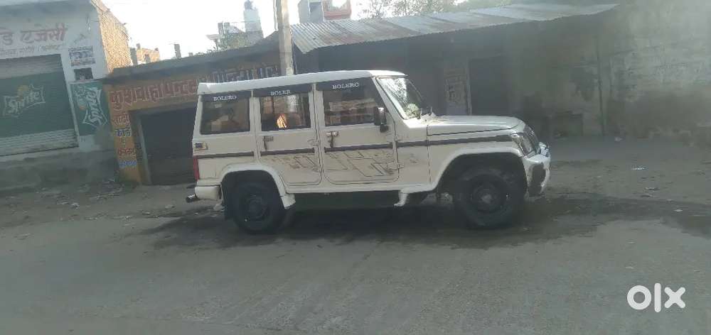 Mahindra Bolero Sle