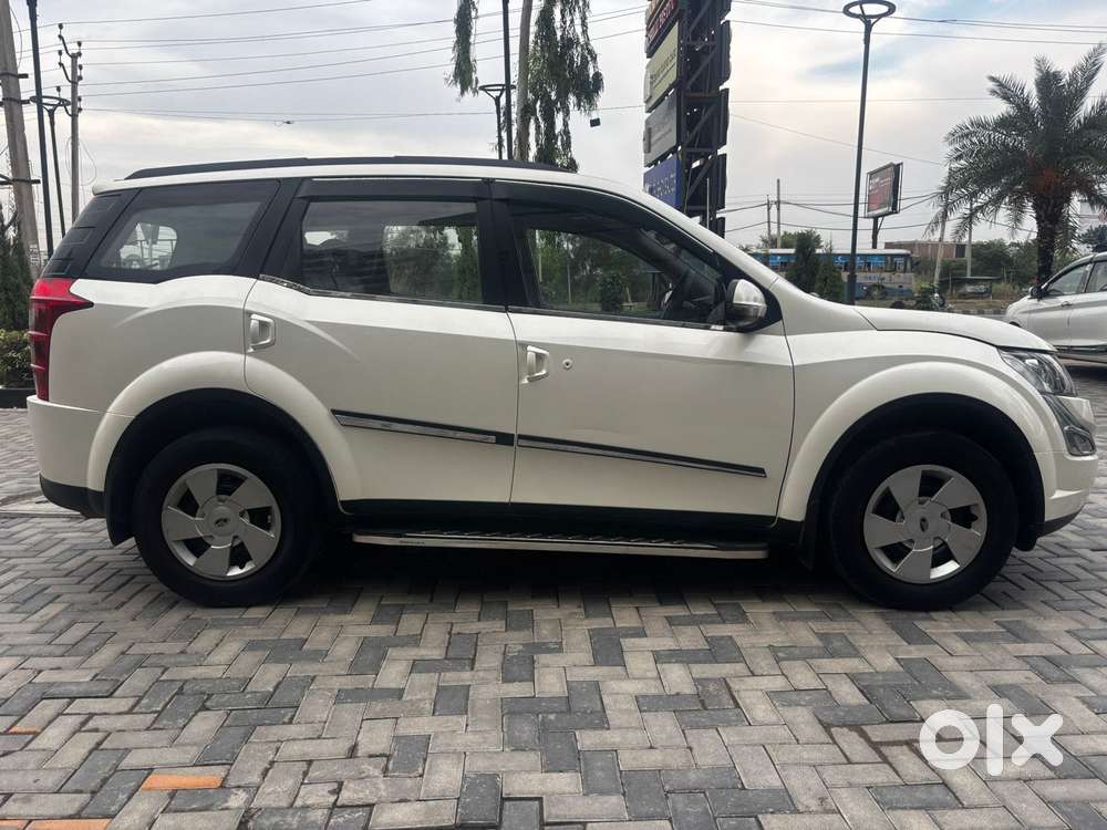 Mahindra Xuv500 W6 At, 2017, Diesel