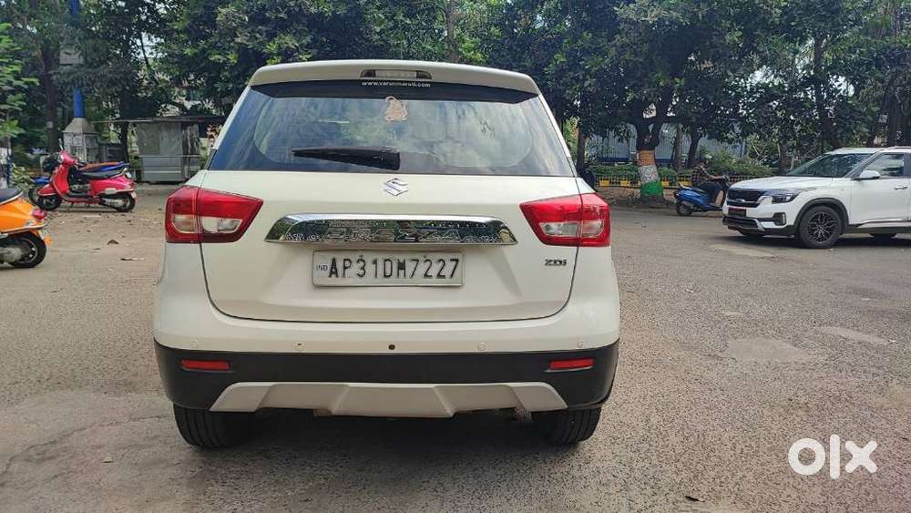 Maruti Suzuki Vitara Brezza Zdi, 2016, Diesel