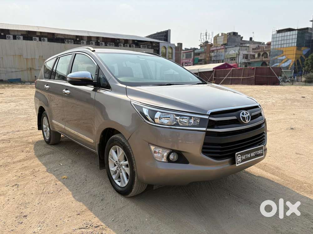 Toyota Innova Crysta 2.4 Gx Mt, 2017, Diesel