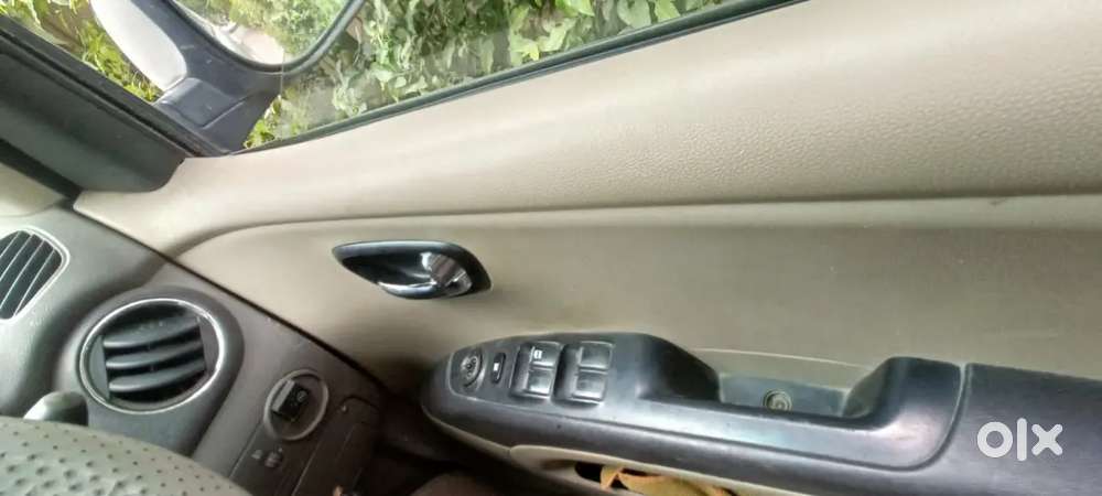 Hyundai Grand I10 2012 Cng & Hybrids 89476 Km Driven