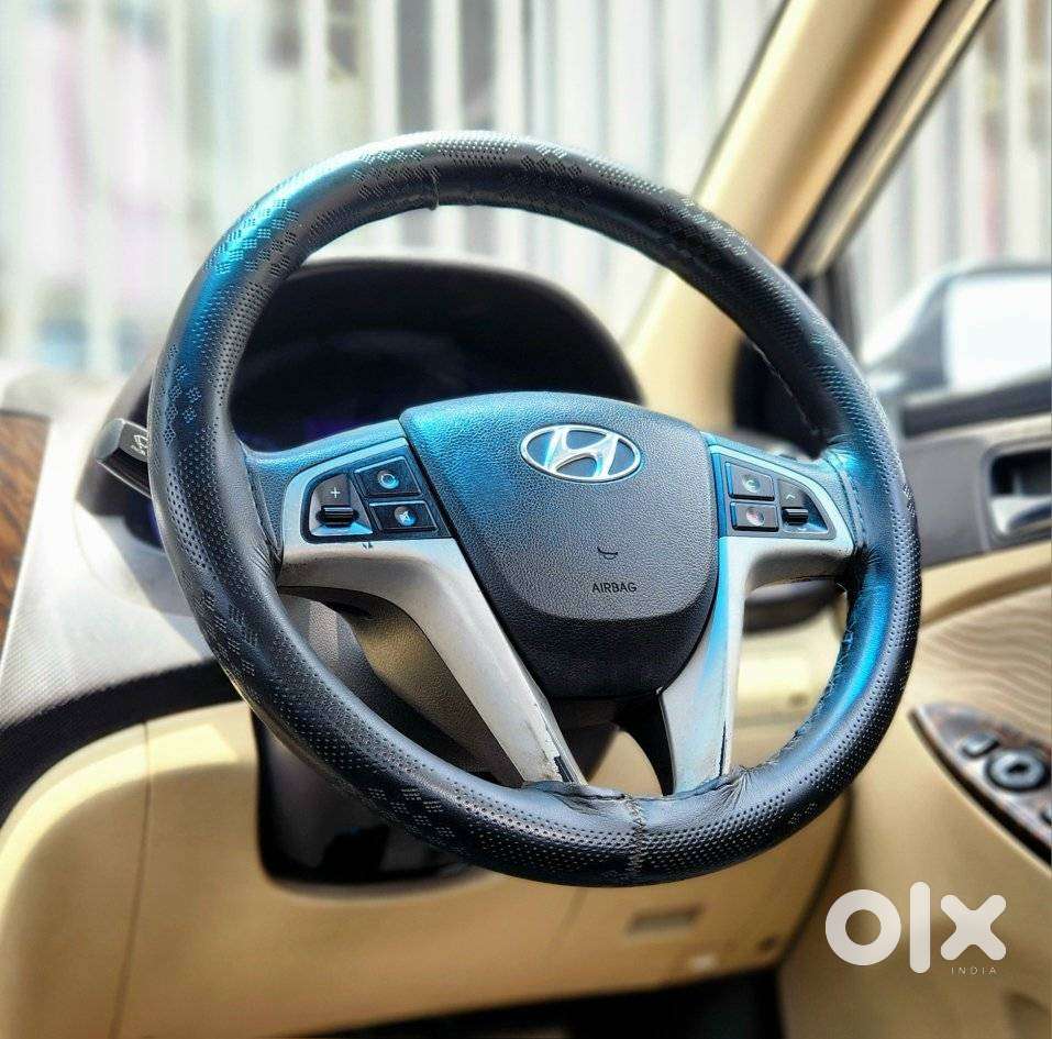 Hyundai Verna Fluidic 1.6 Crdi Sx, 2012, Diesel