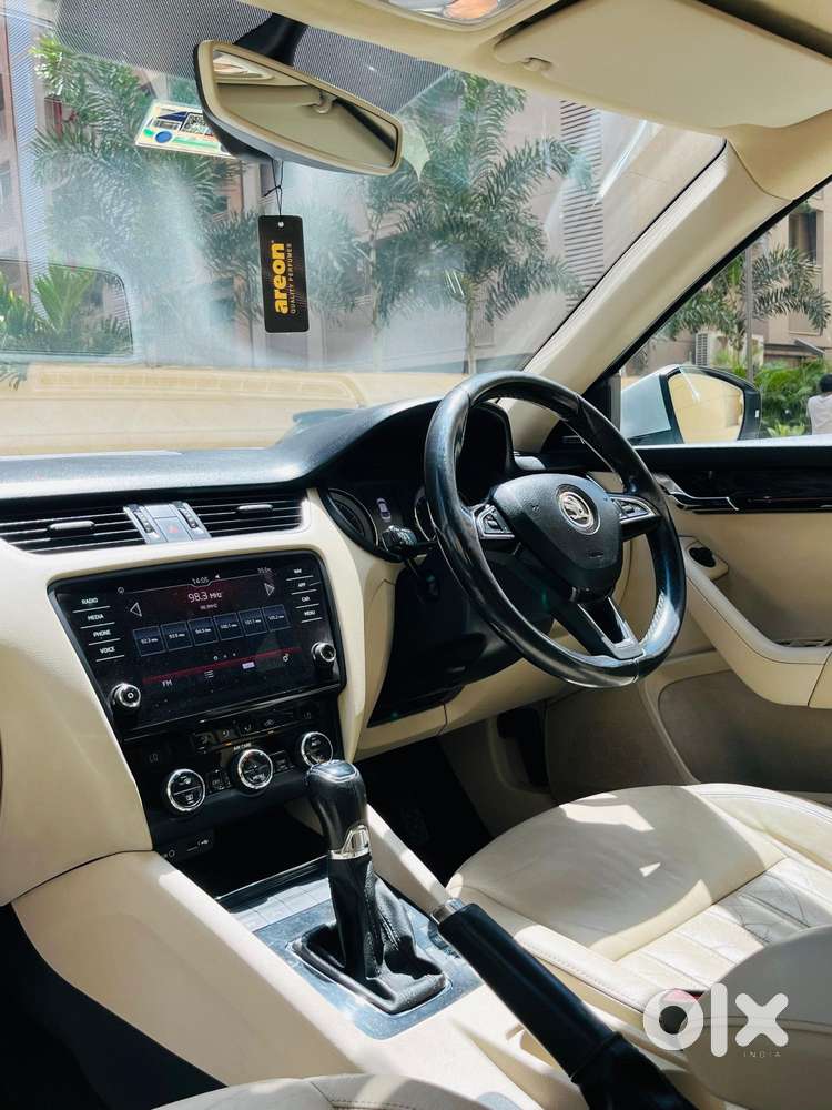 Skoda Octavia 1.8 Tsi At L K, 2018, Petrol