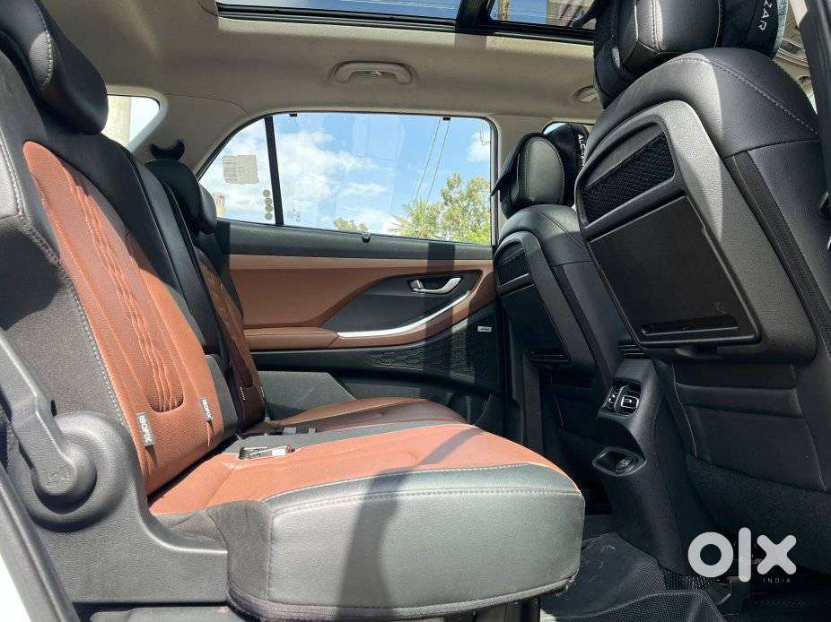Hyundai Alcazar 2.0 Platinum (o) Petrol At 7 Str, 2022, Petrol