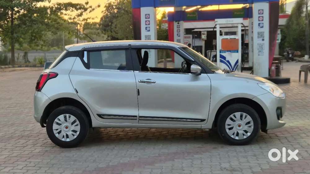 Maruti Suzuki Swift Vxi, 2020, Petrol