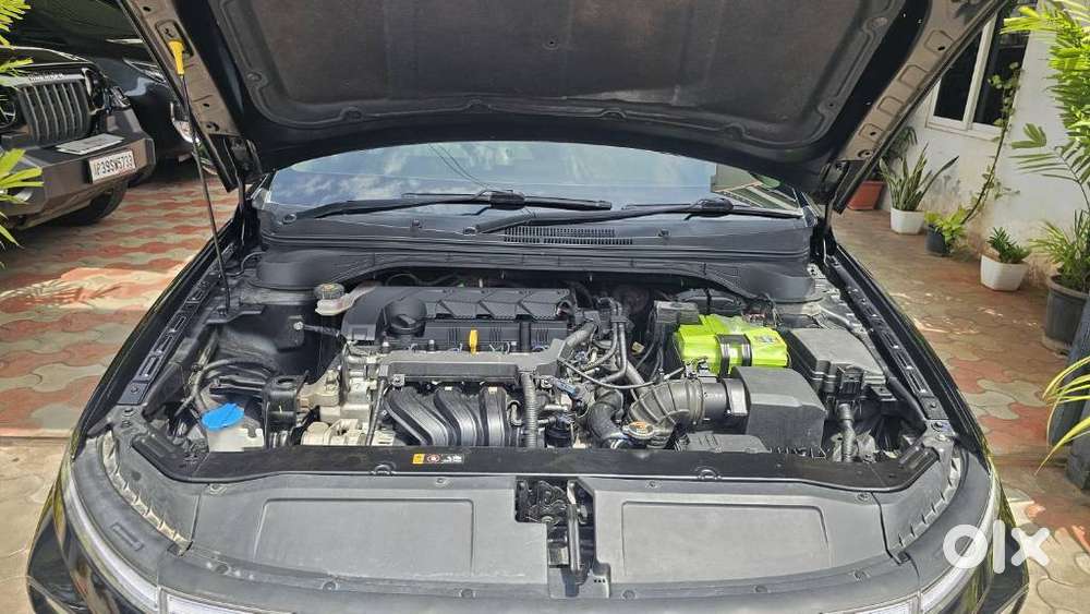 Hyundai Verna 1.6 Sx (o) Vtvt At, 2025, Petrol
