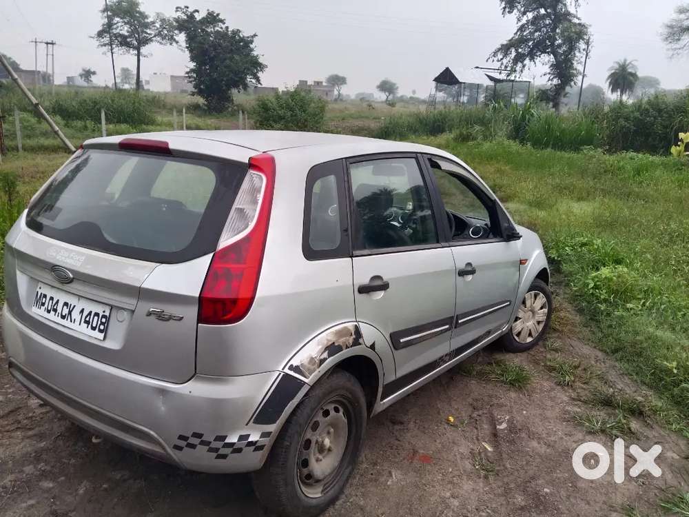 Ford Figo 2012 Petrol 100000 Km Driven
