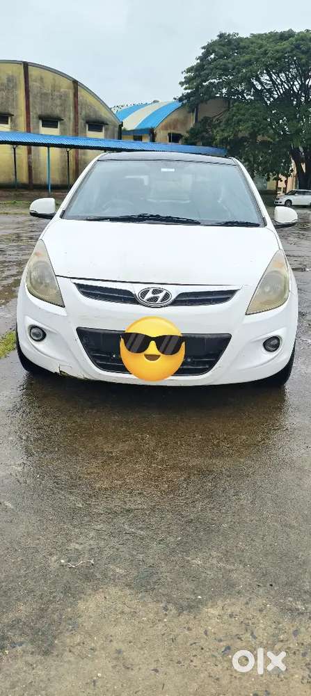 Hyundai I20 Sportz 2012