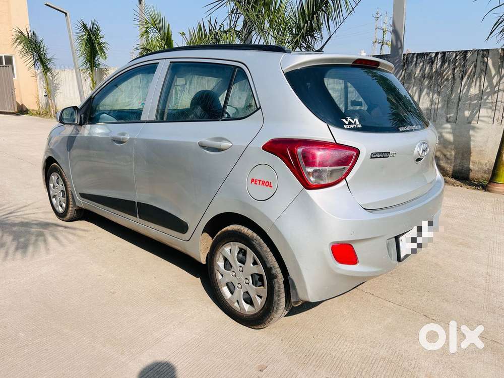Hyundai Grand I10 2016-2017 Sportz Plus, 2016, Petrol
