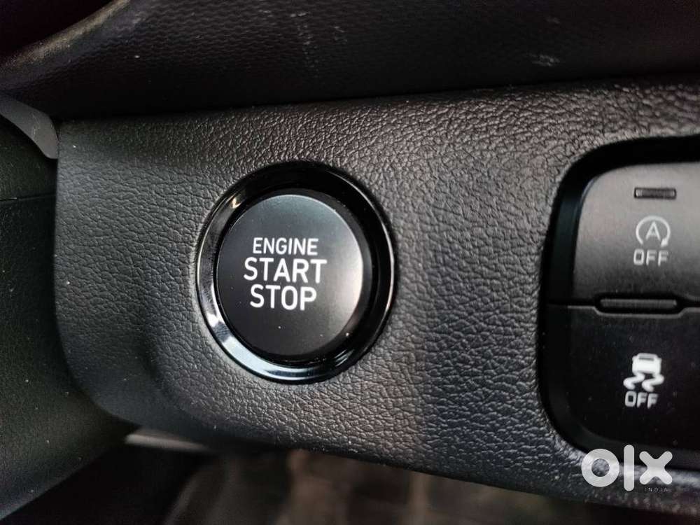 Hyundai Venue N Line N8 Mt, 2024, Petrol