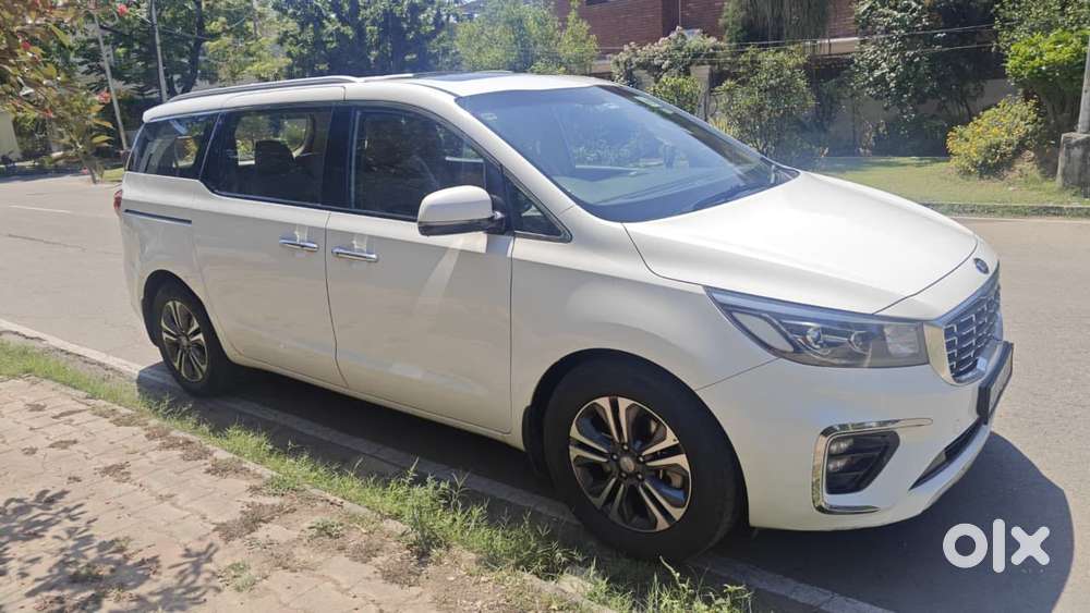 Kia Carnival Prestige, 2021, Diesel