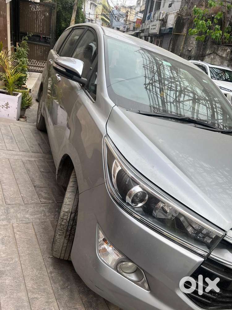 Toyota Innova Crysta Zx 2.4 Diesel 7 Seater, 2016, Diesel