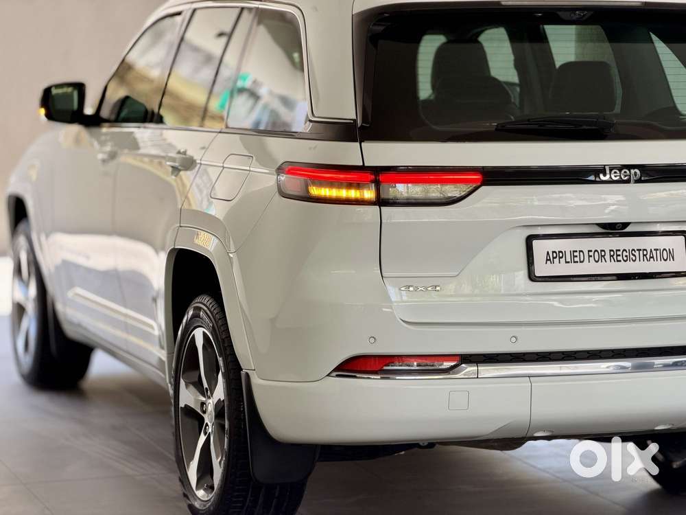 Jeep Grand Cherokee Limited (o) 4x4 At, 2025, Petrol
