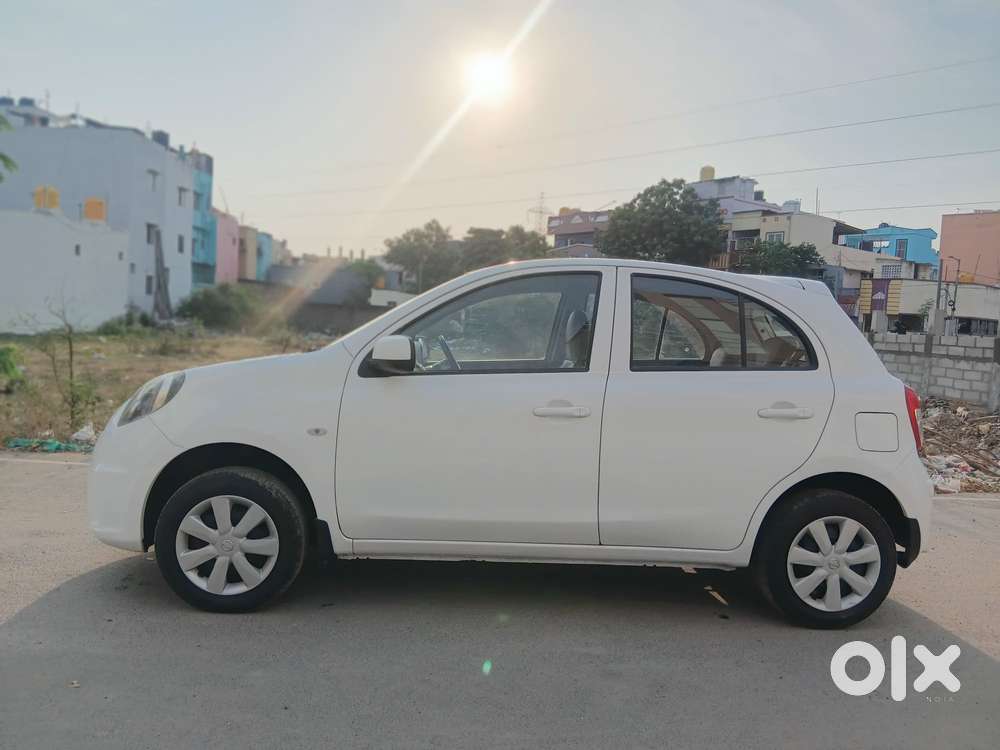 Nissan Micra Cvt Xv, 2014, Petrol