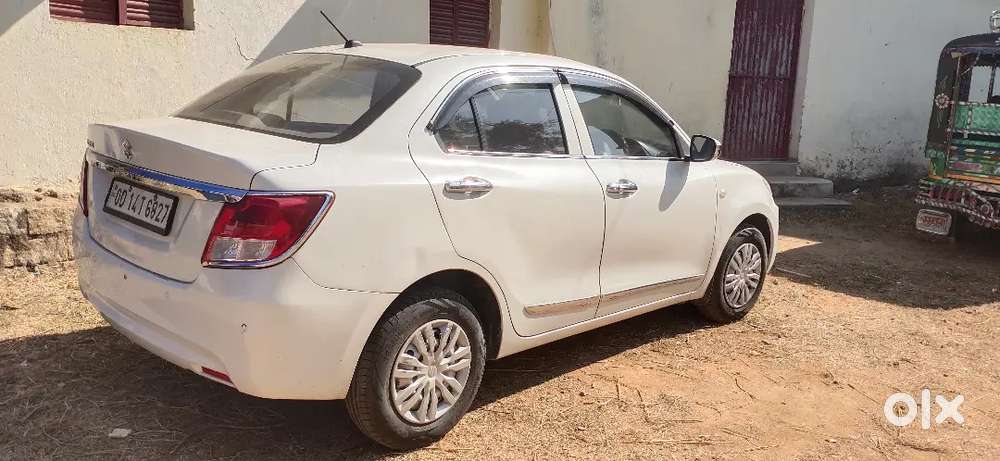 Maruti Suzuki Dzire 2019 Petrol 100000 Km Driven