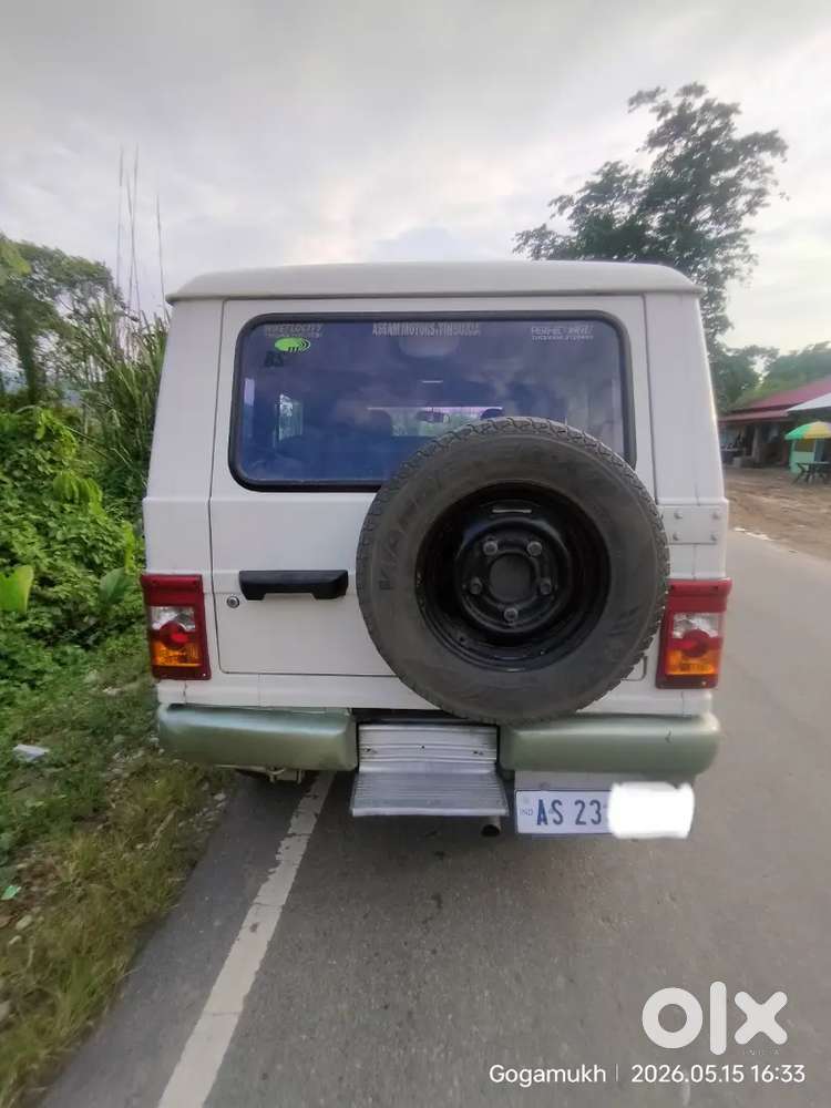 4mahindra Bolero 2011
