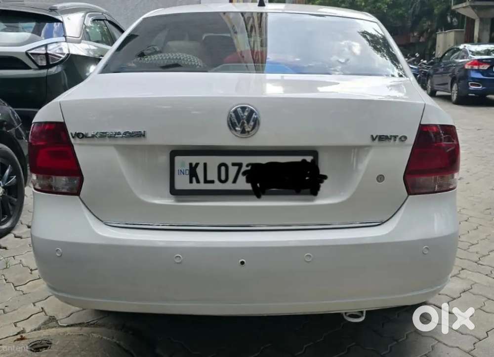 Volkswagen Vento 2012 Plus 16 Alloy8