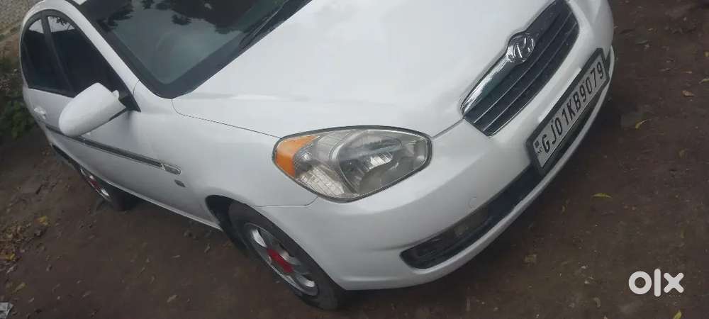 Hyundai Verna 2010 Diesel 95800 Km Driven