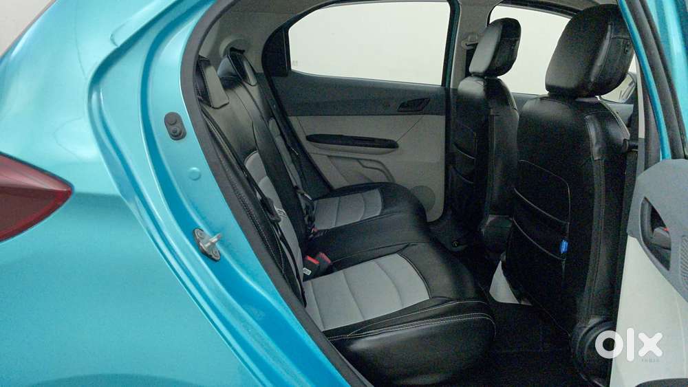 Tata Tiago Xza, 2025, Petrol