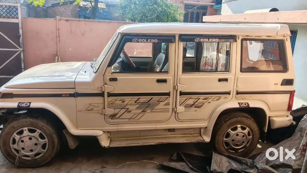 Mahindra Bolero Neo Plus 2012 डीज़ल