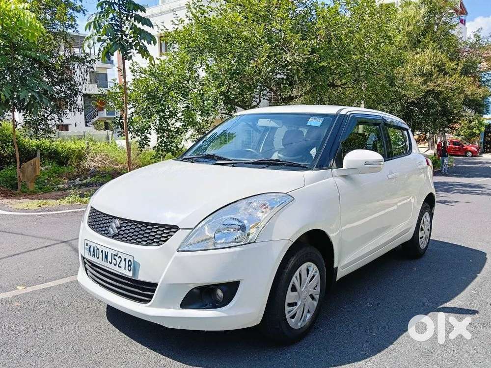 Maruti Suzuki Swift VXI with ABS, 2014, Petrol