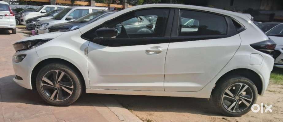 Tata Altroz Xz, 2020, Petrol
