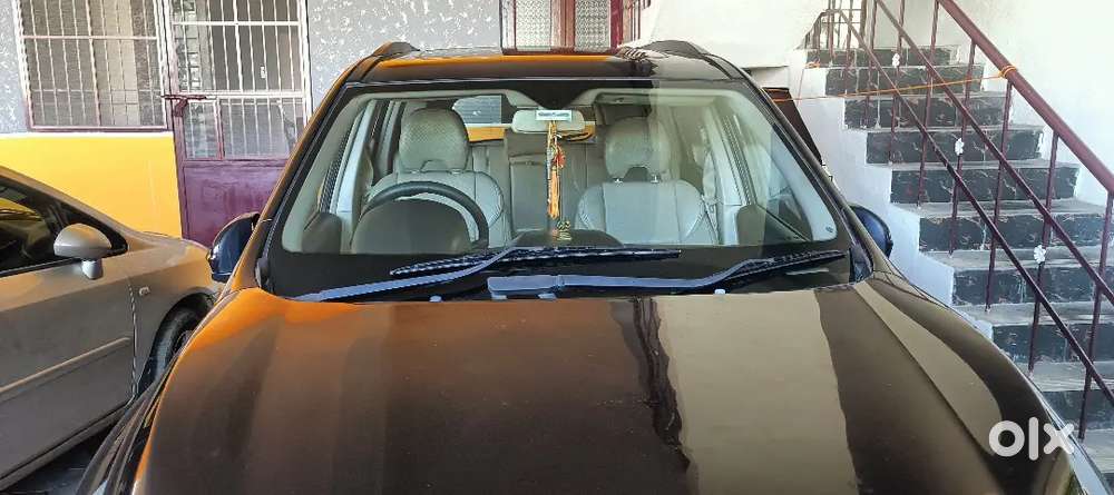 Mahindra Xuv500 2.2 W10 2017