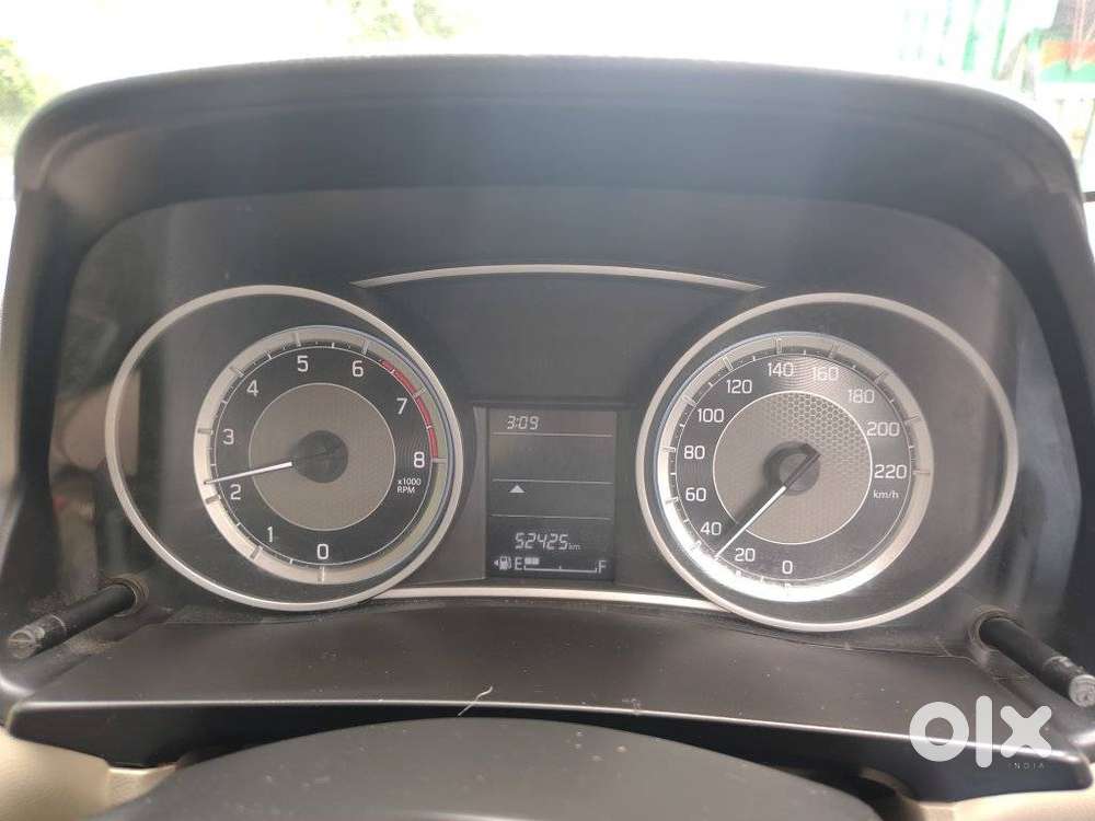 Maruti Suzuki Swift Dzire Vxi Optional, 2020, Petrol