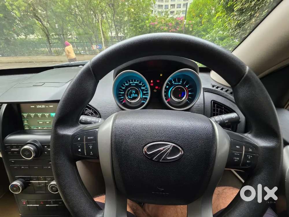 Mahindra Xuv500 2017 Diesel 51000 Km Driven