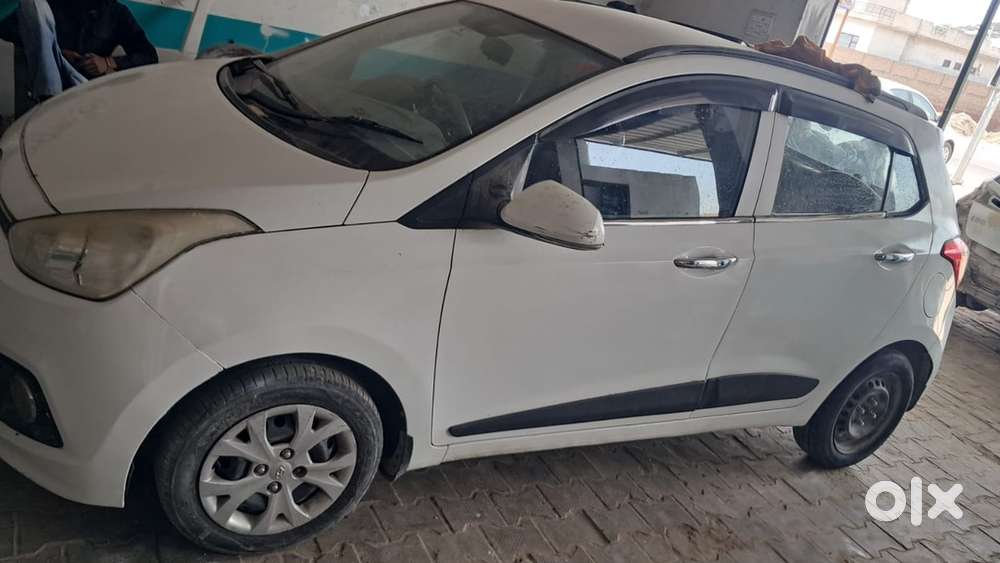 Hyundai Grand I10 Asta 2015