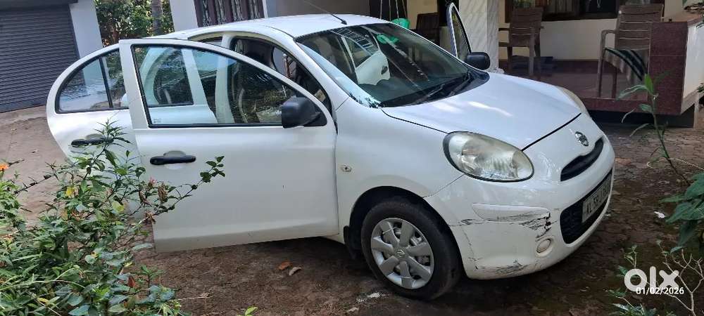 Nissan Micra Xe Petrol 2013