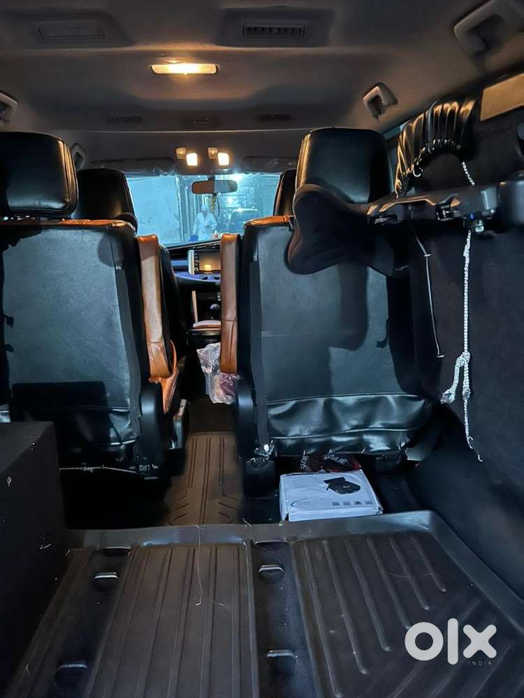 Toyota Innova Crysta 2021 Petrol Well Maintained