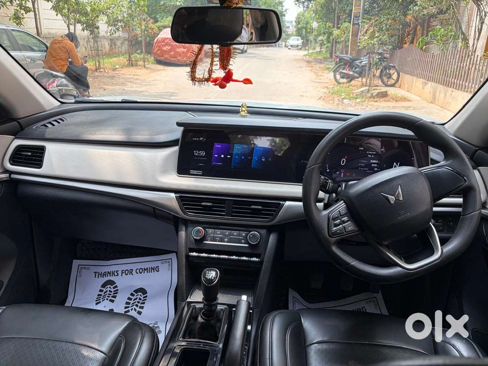 Mahindra Xuv700 2.2 Ax 5 Diesel Mt Str, 2021, Diesel