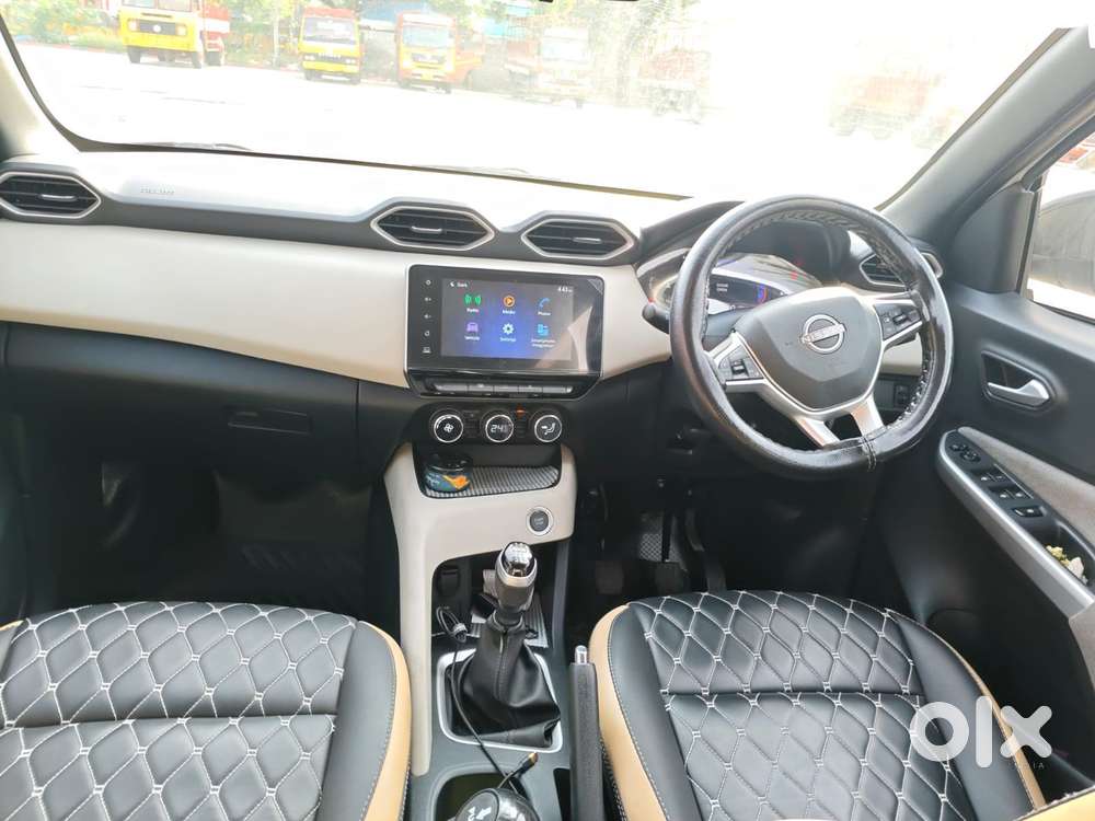 Nissan Magnite 1.0 Xv, 2023, Petrol