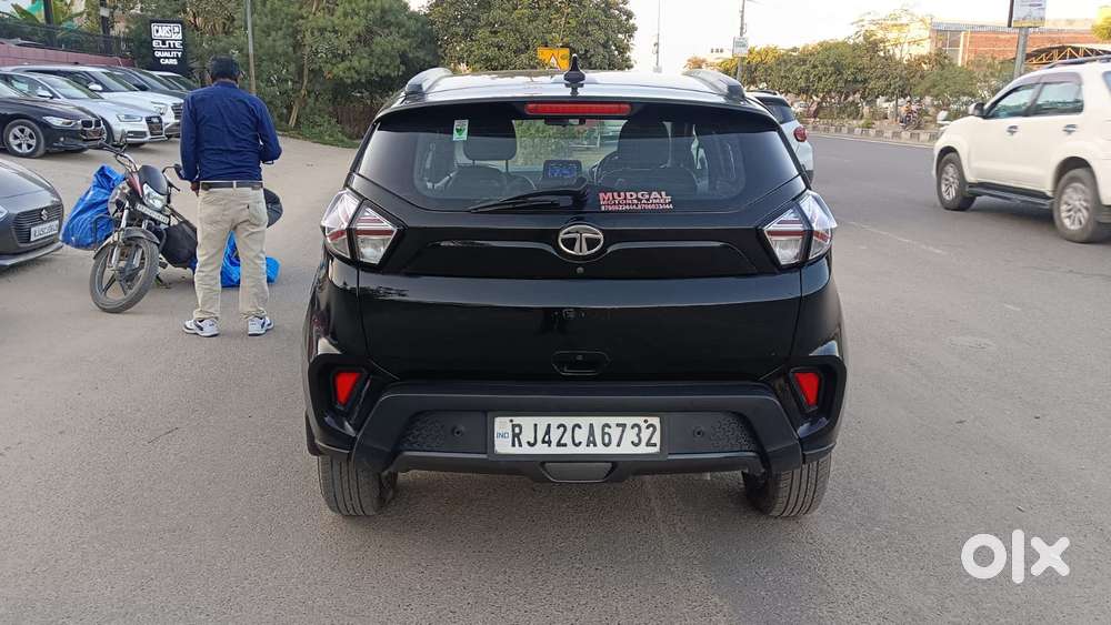 Tata Nexon Xz Plus (hs), 2023, Diesel