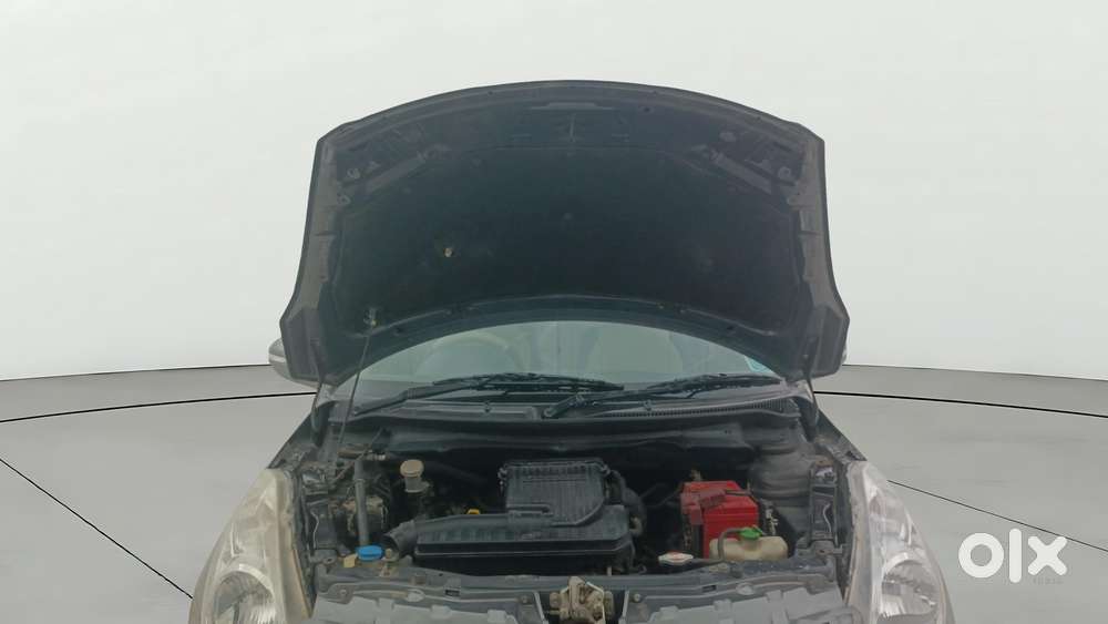 Maruti Suzuki Swift Zxi, 2013, Petrol