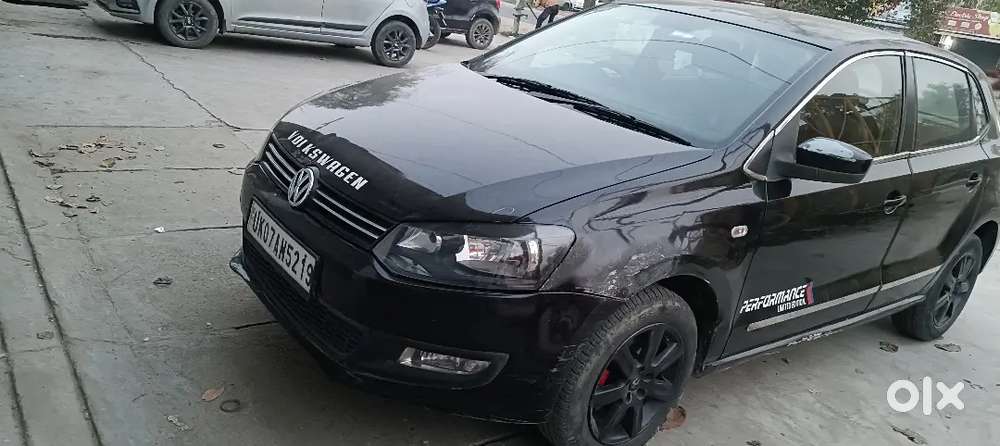 Kcar M Koi Bhi Kami Nhi H Ac Bhi Chalu H