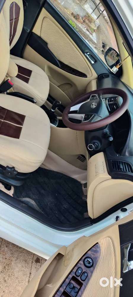 Hyundai Verna Fluidic 1.6 Vtvt Sx Opt, 2012, Petrol