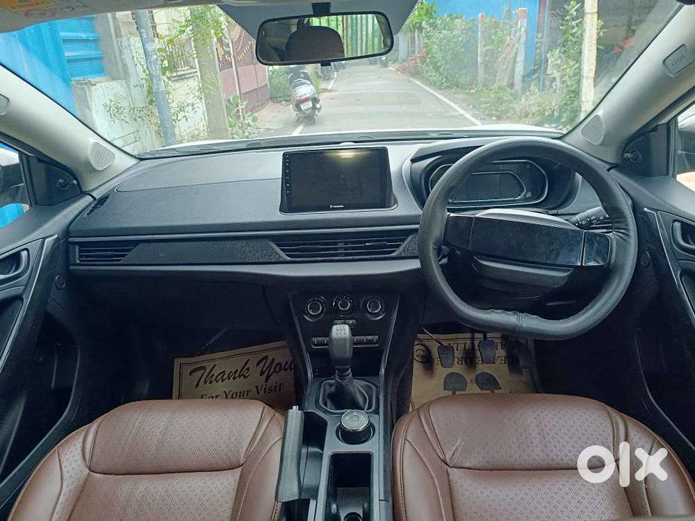 Tata Nexon Smart 1.2 Revotron Petrol 5 Mt, 2025, Petrol