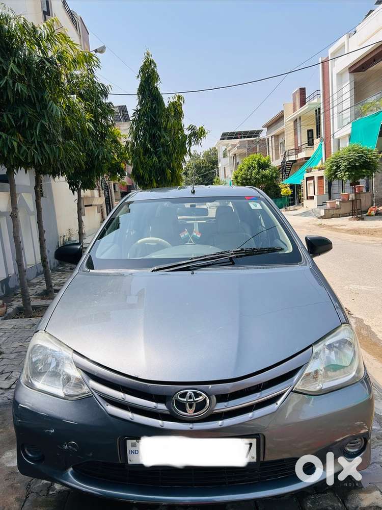 Toyota Etios Liva Gd Diesel 2014  New Bridgestone Tyres
