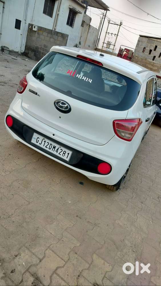 I10 Grand Era 1.2 C.n.g Petrol