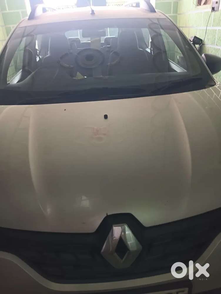Renault Triber 2021 Variant Rxe