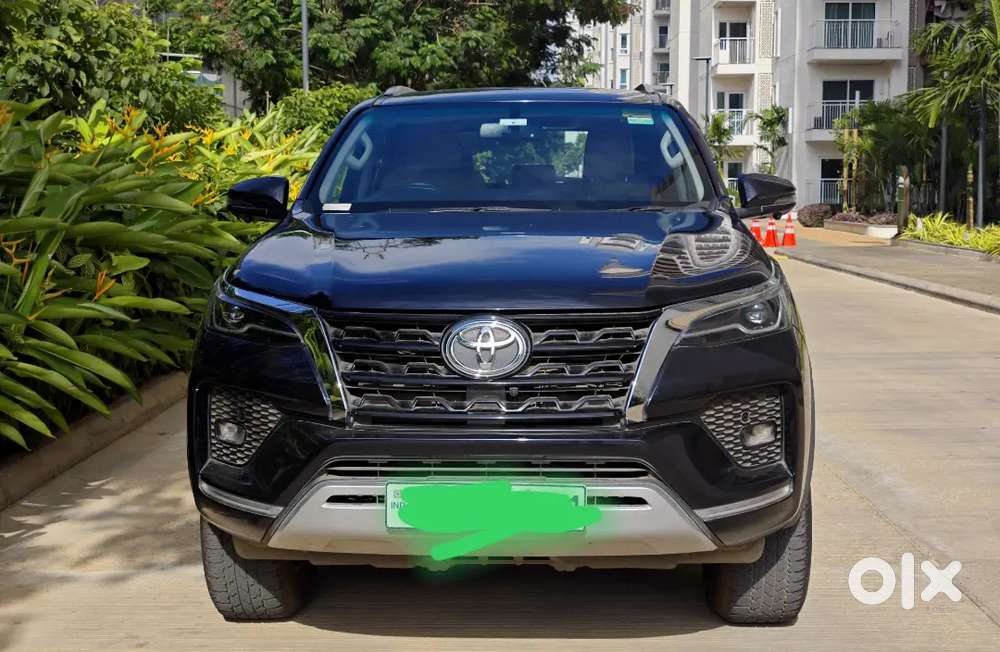 Toyota Fortuner Diesel 2022 Variant
