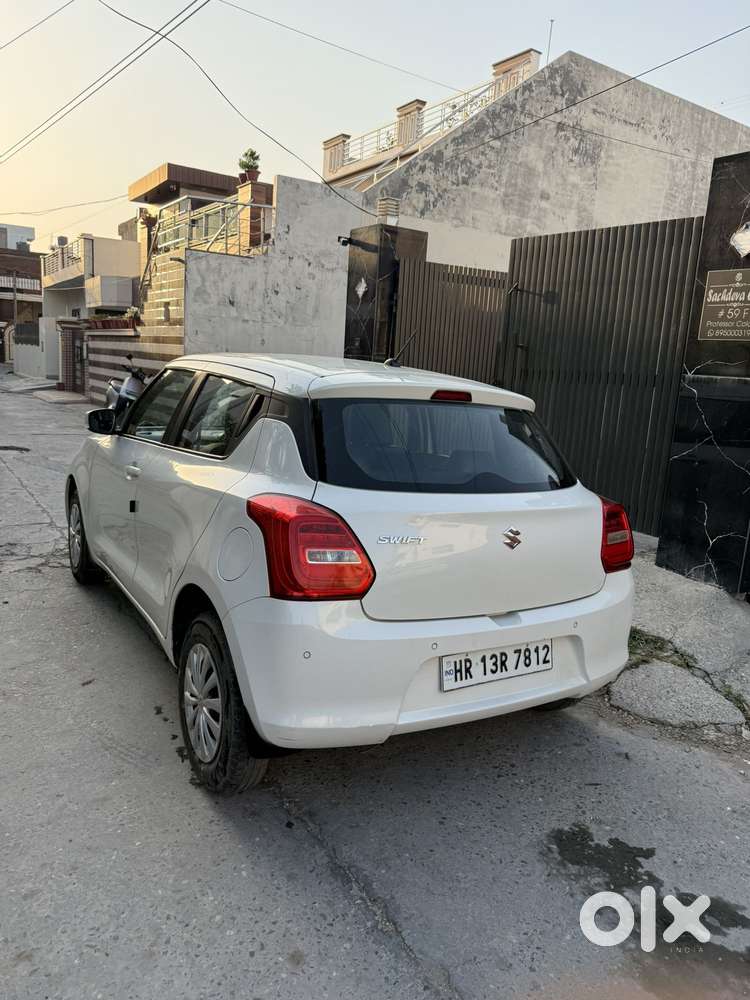 Maruti Suzuki Swift 1.2 Vxi (o), 2021, Petrol